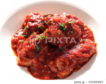 おいしい鶏もも肉の赤ワイン煮 42096885