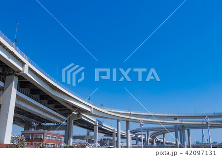 大黒PAと青空 42097131