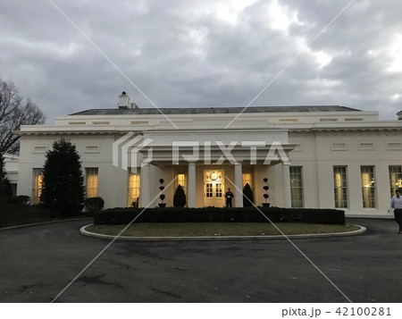 アメリカ ホワイトハウス　ウエストウイング 42100281