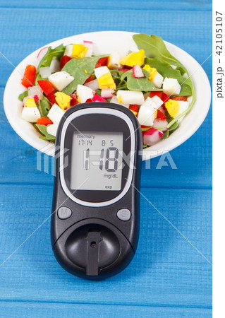 Glucose meter with result of sugar level Glucose meter with result of sugar level 42105107