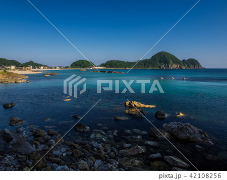 山陰ジオパーク　竹野海岸 42108256