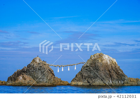 桜井二見ヶ浦の夫婦岩 42112031