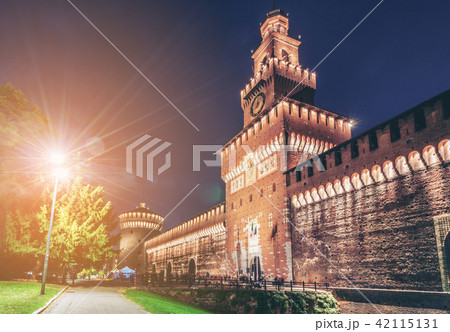 Sforza Castle (Castello Sforzesco) in Milan, Italy Sforza Castle (Castello Sforzesco) in Milan, Italy 42115131