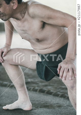 Sumo wrestling 42117987