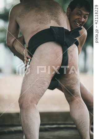 Sumo wrestling Sumo wrestling 42118229