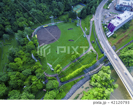 早朝の藻南公園野球場(空撮) 早朝の藻南公園野球場(空撮) 42120793