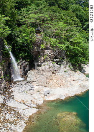 龍王峡 虹見橋からの虹見の滝と渓谷 龍王峡 虹見橋からの虹見の滝と渓谷 42121262