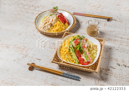冷やし中華 chilled Chinese noodles 冷やし中華 chilled Chinese noodles 42122353