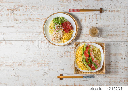 冷やし中華 chilled Chinese noodles 冷やし中華 chilled Chinese noodles 42122354