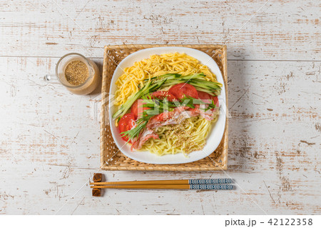 冷やし中華 chilled Chinese noodles 冷やし中華 chilled Chinese noodles 42122358