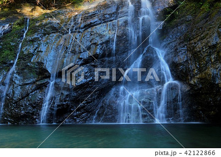 高知県安居渓谷の清流 42122866