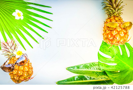 Summer flat lay scenery Summer flat lay scenery 42125788