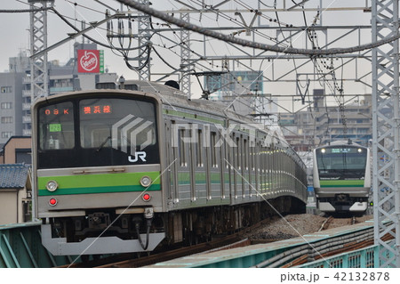 横浜線205系&E233系 42132878