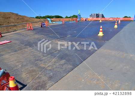 敷鉄板 敷鉄板 42132898