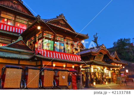 【愛媛県松山市】　道後温泉　本館　 42133788