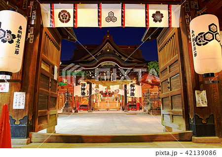 夜の櫛田神社(博多祇園山笠期間中) 夜の櫛田神社(博多祇園山笠期間中) 42139086