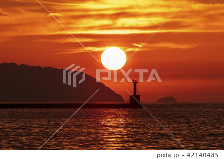 博多湾の夕日 博多湾の夕日 42140485