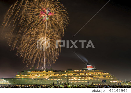 【横浜スパークリングトワイライト】 42145942