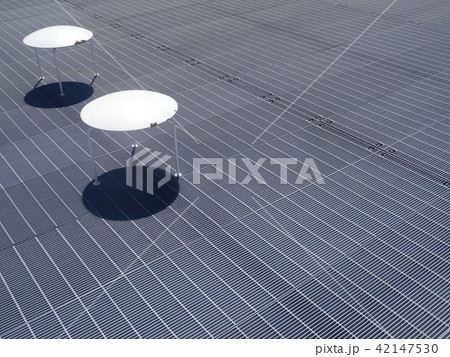 晴天の横須賀美術館 42147530