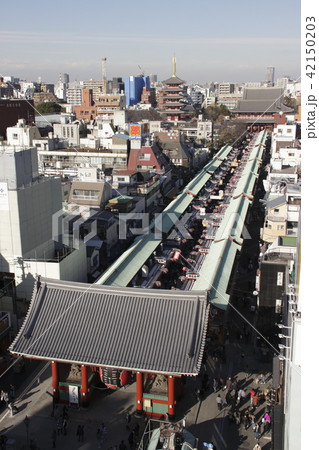 浅草寺にて 42150203