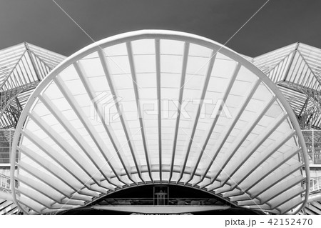 Gare do Oriente (Lisbon Oriente Train Station) 42152470