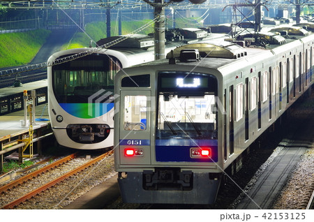 小手指車両基地の西武線 小手指車両基地の西武線 42153125