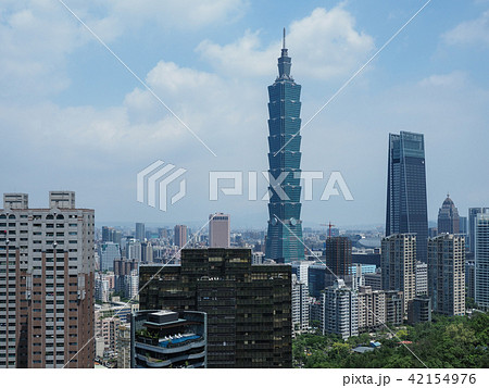 象山からの眺望・台北101 / Taipei 101 from Elephant mountain 42154976
