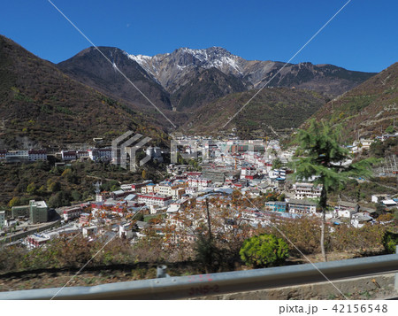 中国雲南省・徳欽/ Deqin, Yunnan, China 42156548