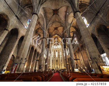 スペイン バルセロナ サンタ・マリア・ダル・マル教会 / Basilica de Santa Mar スペイン バルセロナ サンタ・マリア・ダル・マル教会 / Basilica de Santa Mar 42157859