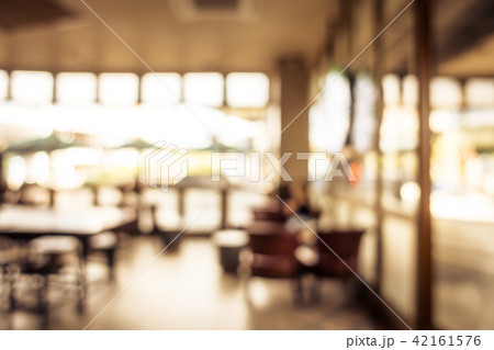Abstract blur and defocused restaurant and coffee shop interior 42161576