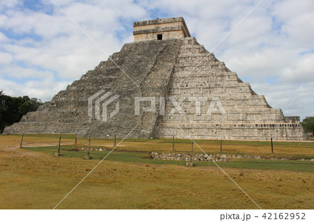 チチェンイツァのピラミッド 世界遺産 メキシコの写真素材