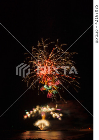 花火 スターマイン Star mine fireworks display 花火 スターマイン Star mine fireworks display 42163085