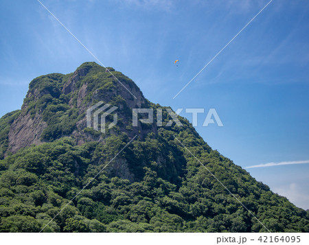 【伊豆半島ジオパーク】夏の城山風景【パラグライダー】 【伊豆半島ジオパーク】夏の城山風景【パラグライダー】 42164095
