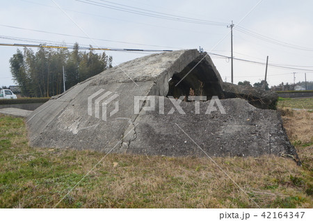 飛行機の「掩体壕(格納庫)」(鹿児島県出水市) 飛行機の「掩体壕(格納庫)」(鹿児島県出水市) 42164347