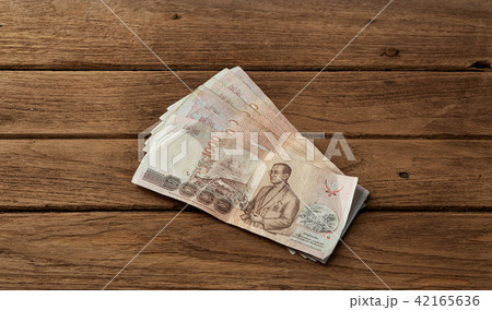 One thousand on old wooden One thousand on old wooden 42165636