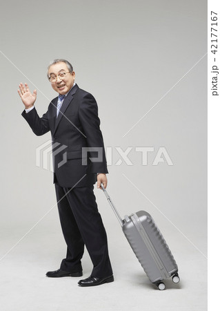 ビジネスマン 高齢者 老人 42177167