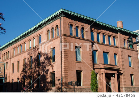 イエール大学ホスピタル 42178458