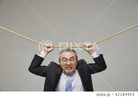 高齢者 老人 男 42184403