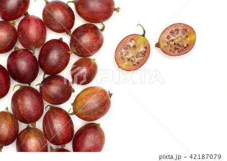 Fresh raw red gooseberry isolated on white 42187079