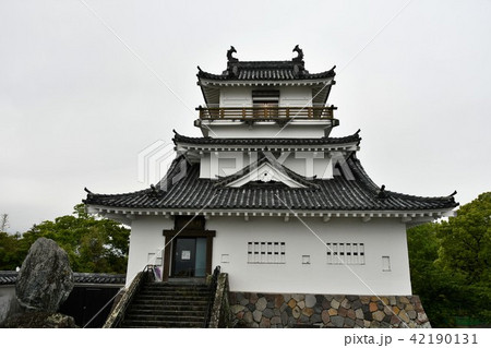 雨の杵築城下町　武家屋敷　杵築城 42190131