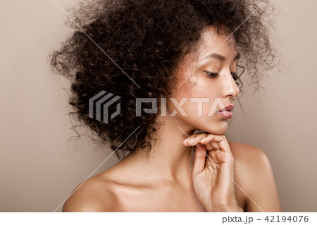 Fashion studio portrait of beautiful african american woman 42194076