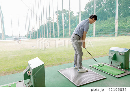 ゴルフ　打ちっぱなし 42196035