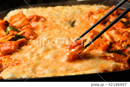 チーズタッカルビ　韓国料理 42196997