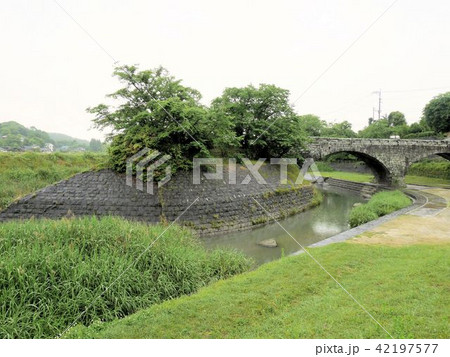 岩本橋の水制工 (熊本県荒尾市) 岩本橋の水制工 (熊本県荒尾市) 42197577