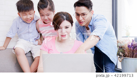 happily family use notebook 42199713