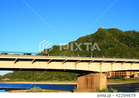 岐阜市　長良川と岐阜城 42204679