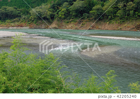 高知県四万十市　久保川休憩所　四万十川 42205240