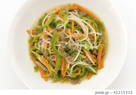 野菜と細切り豚肉の炒め物 野菜と細切り豚肉の炒め物 42215312