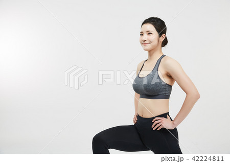 女性 女 女の子 42224811