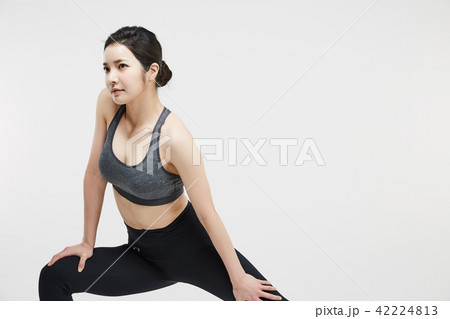 女性 女 女の子 42224813